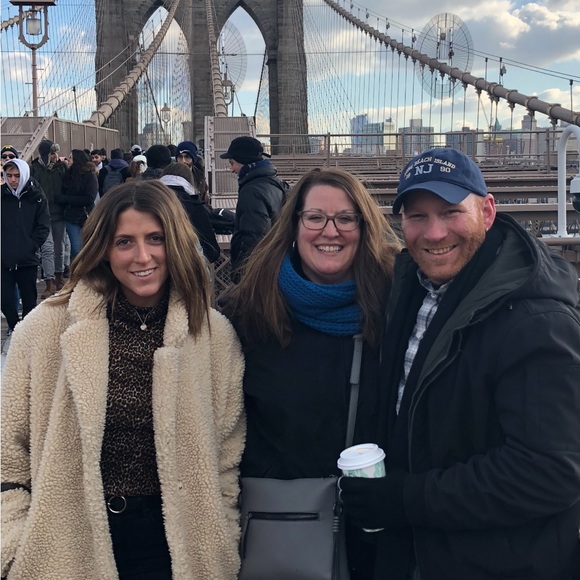 Meet your Posher, Jami - Picture 1 of 1